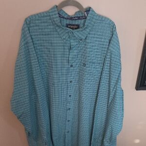 Wrangler Men's Teal Plaid Button Down Shirt